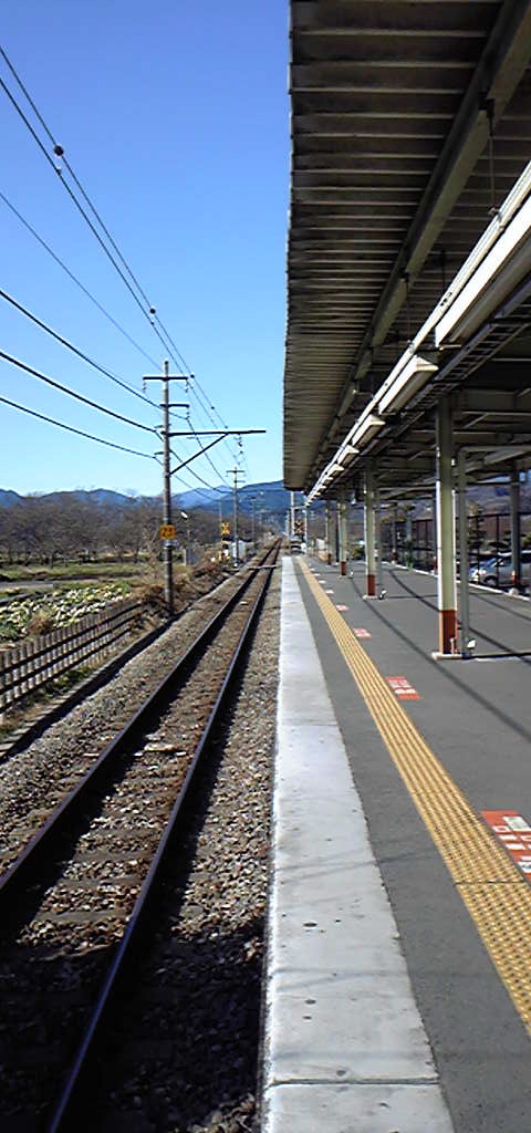 元日の朝の駅