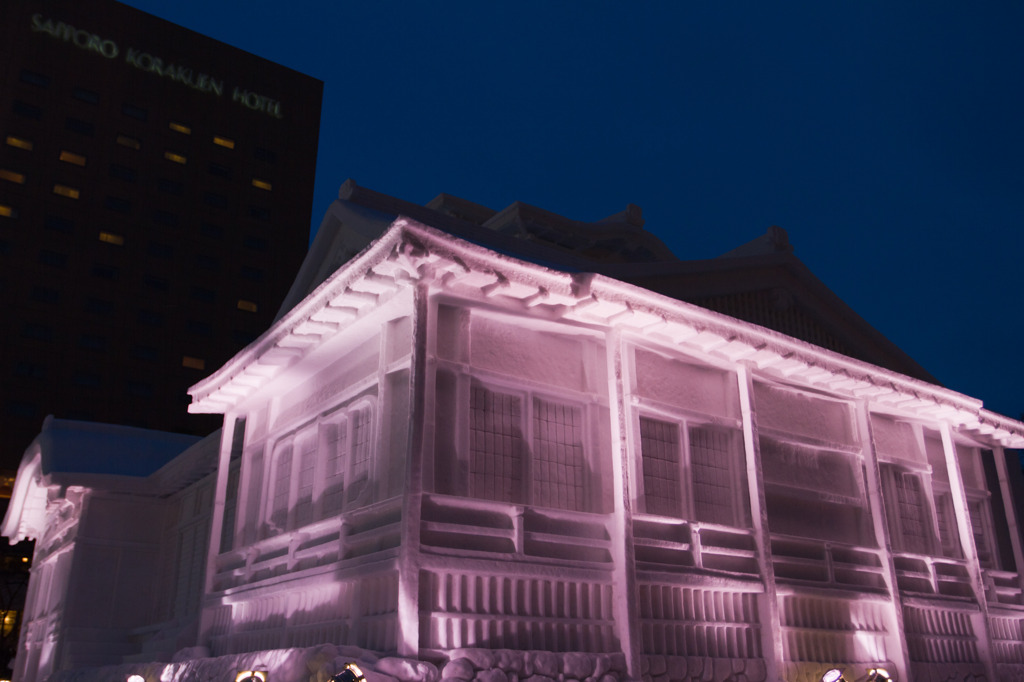 大通西8丁目　国宝　本願寺　飛雲閣