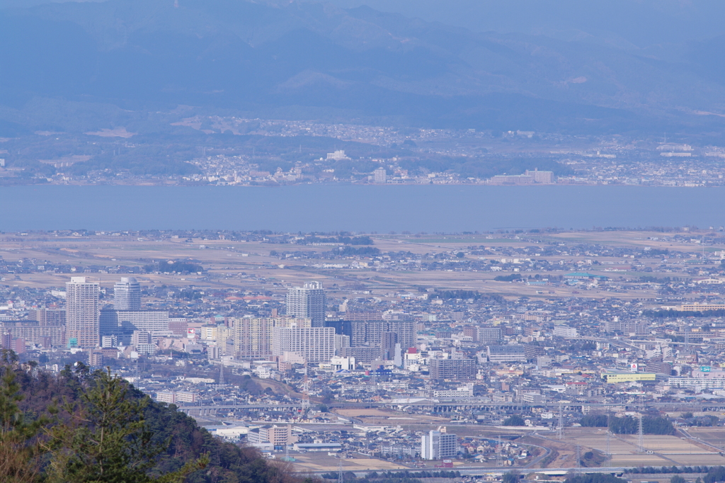 金勝山より