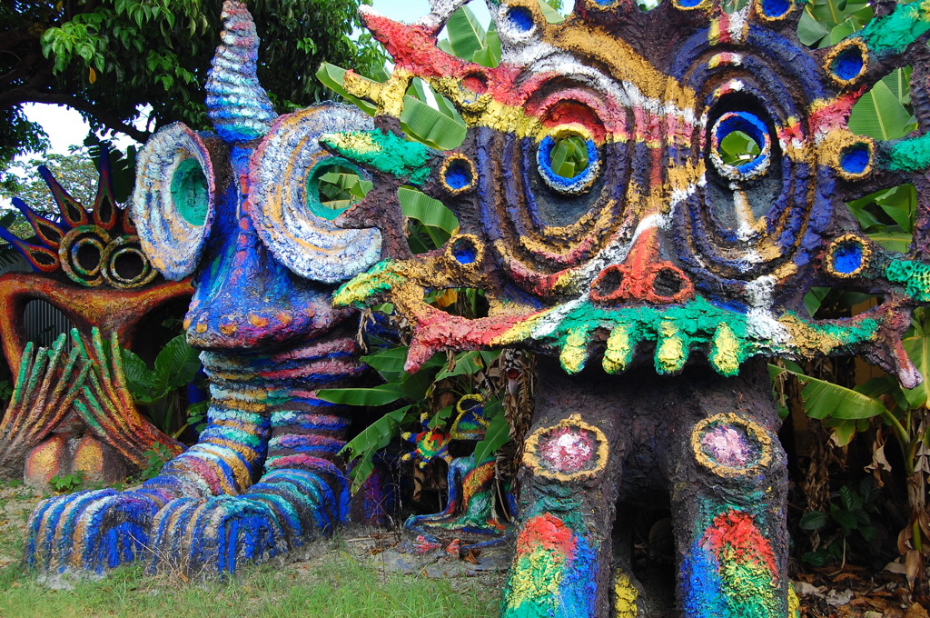 カラフルシーサーたち