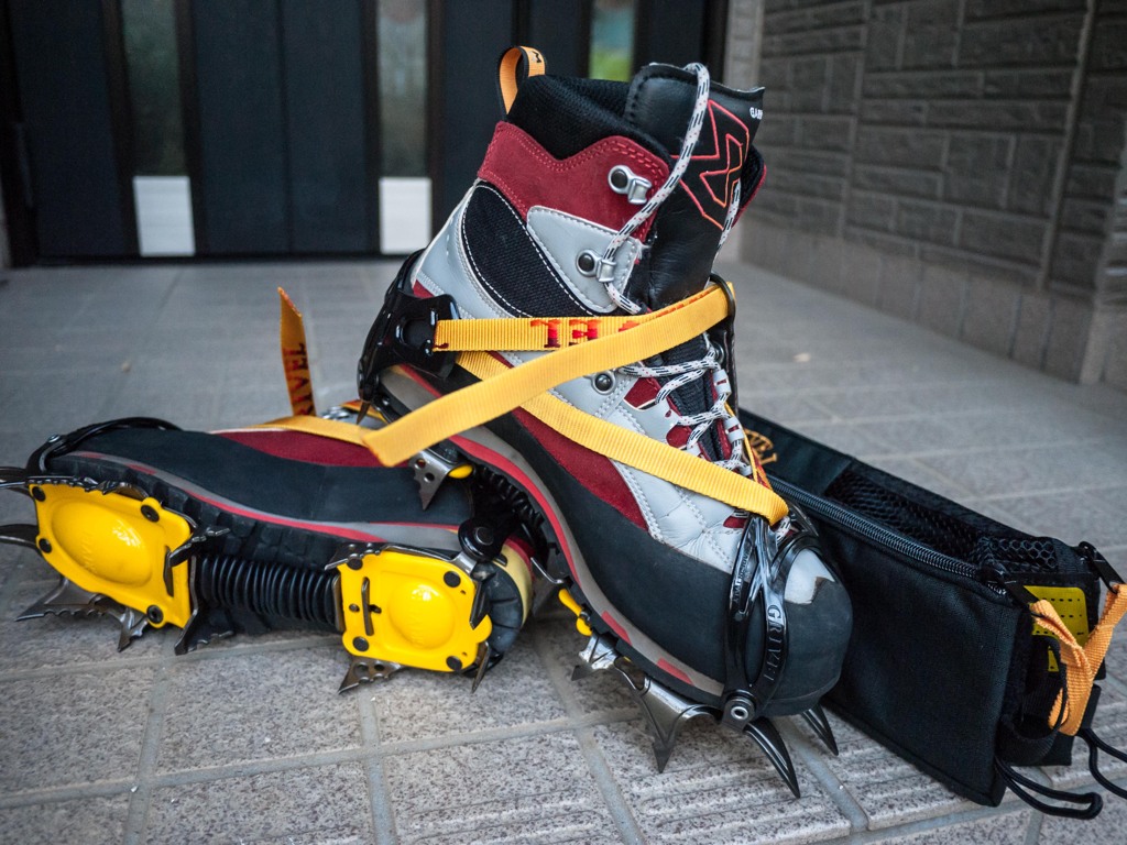 Crampons