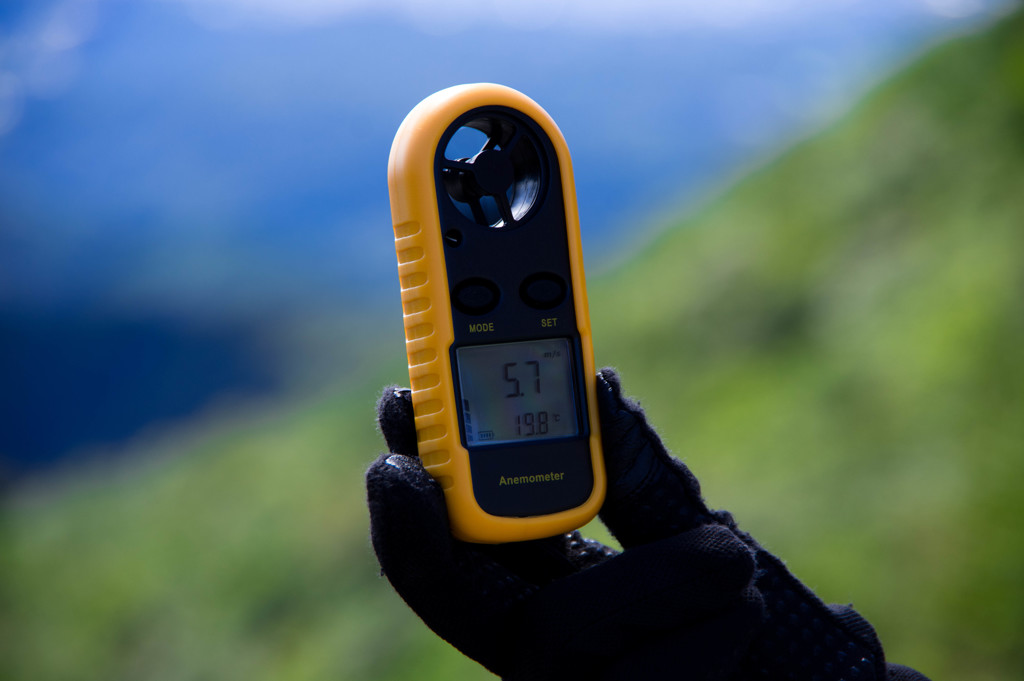 Anemometer