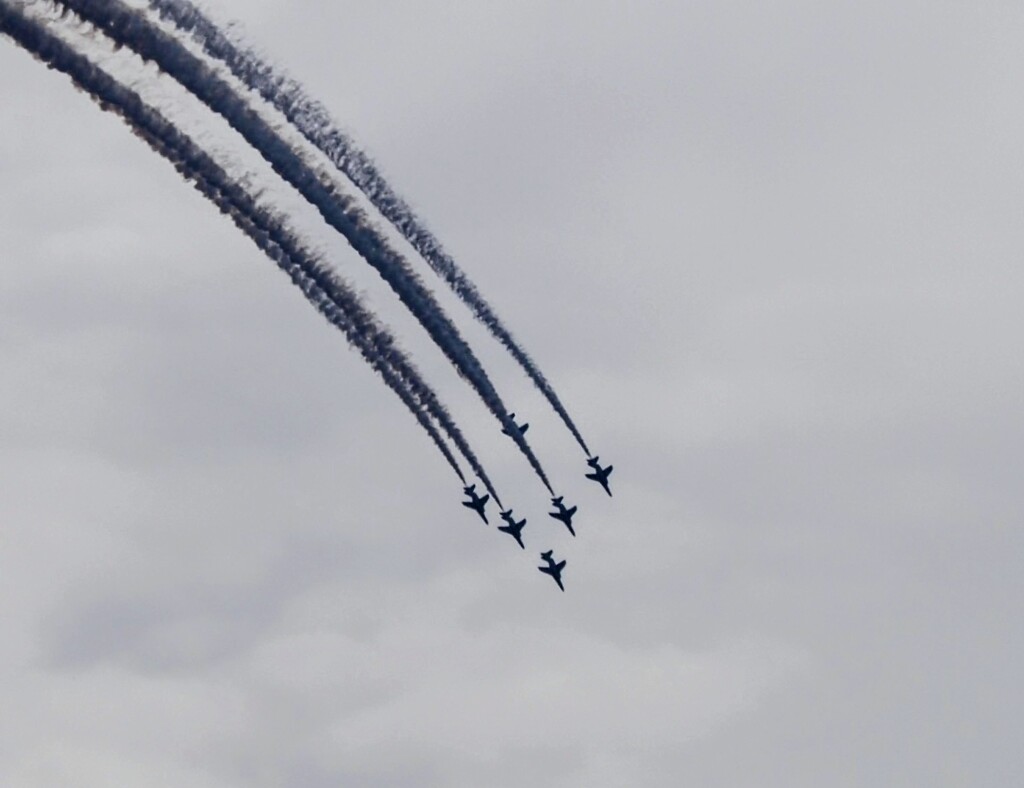 ブルーインパルス