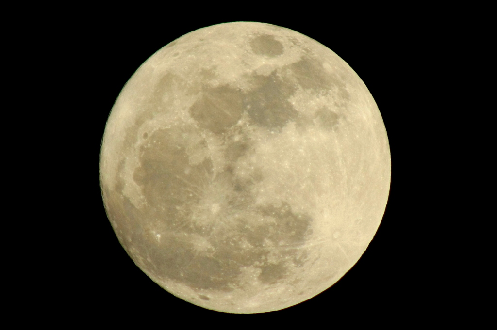 2011  Super Moon