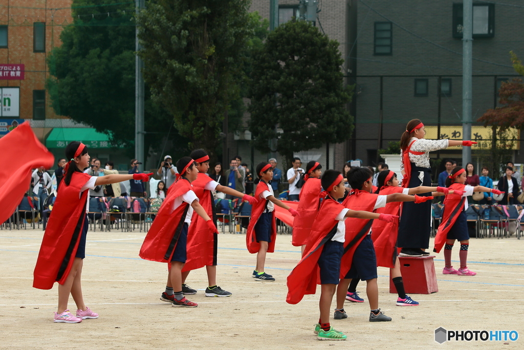 運動会　応援団　紅組