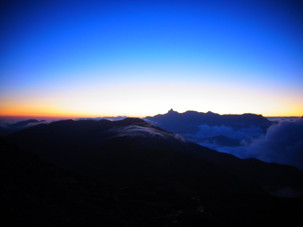 夜明