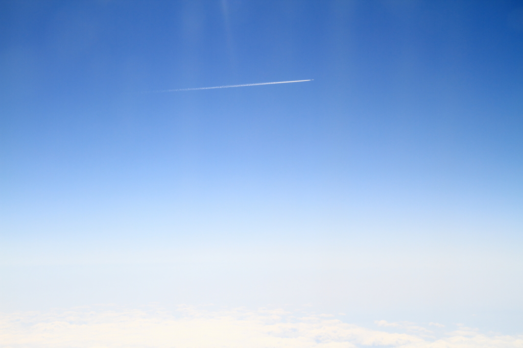 Jet stream trail：飛行機雲