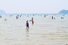 お風呂より熱かった海