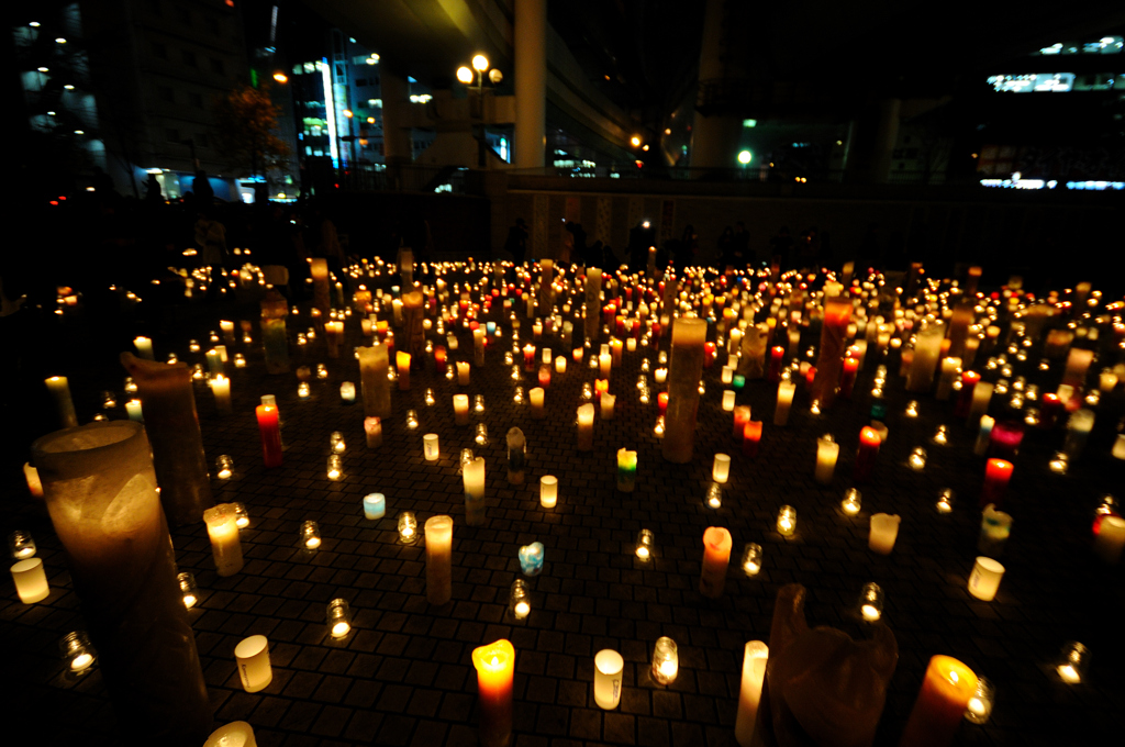 無数のcandleに囲まれて...