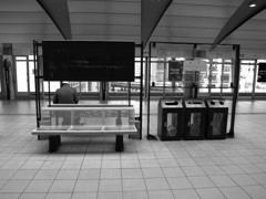 新橋ゆりかもめ