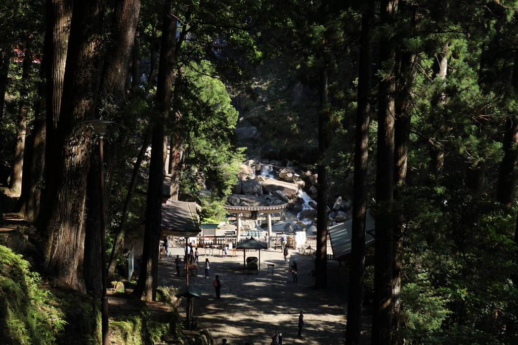 飛瀧神社