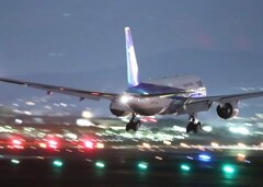 大阪国際空港に着陸