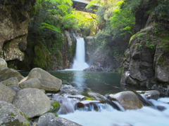 鳴沢の滝