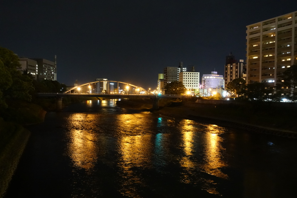 火の国の夜