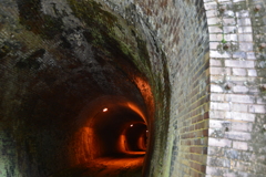 トンネル