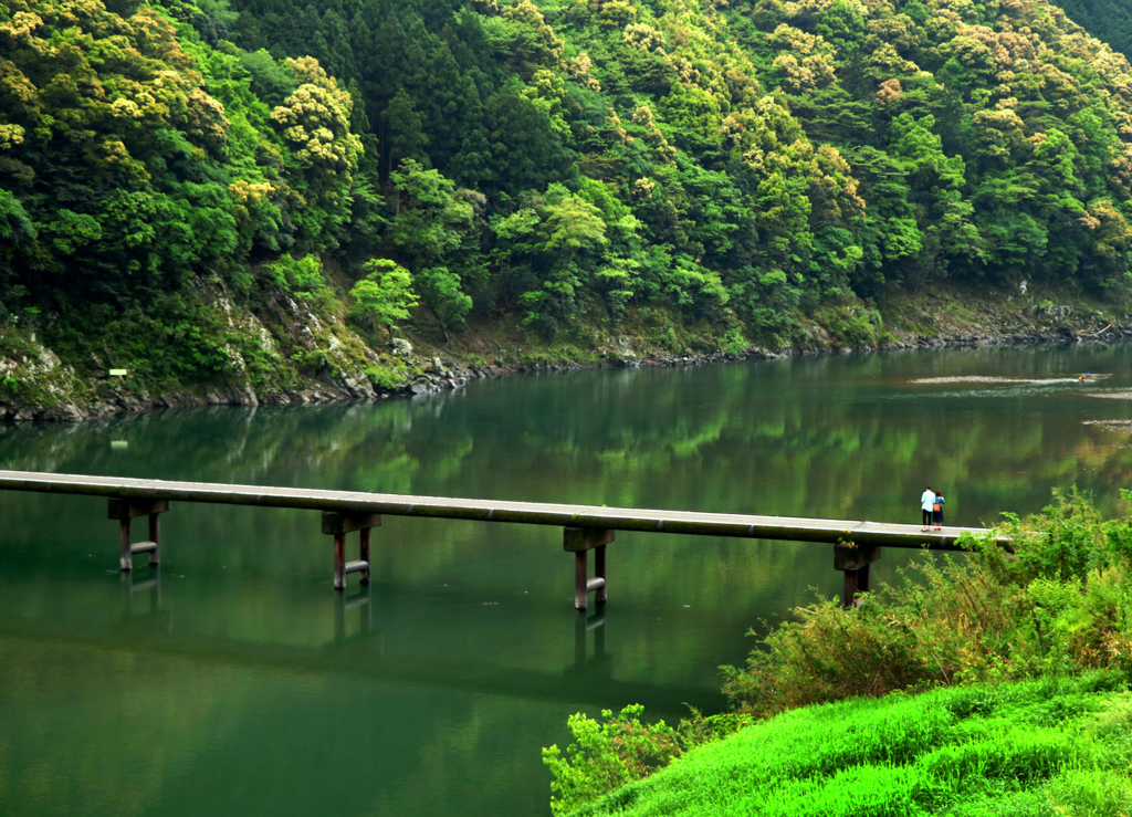 沈下橋