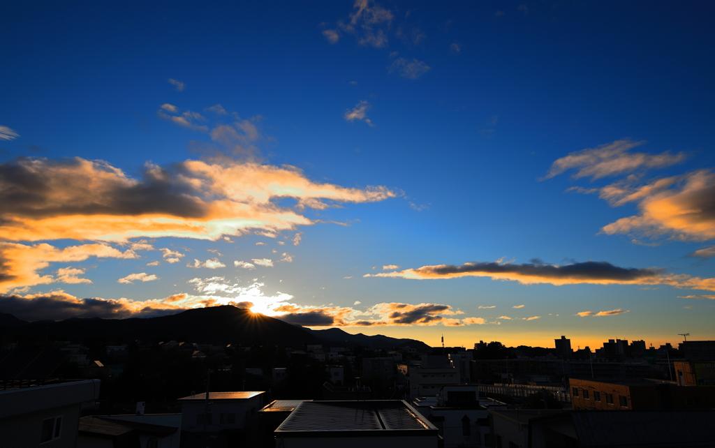 沈む町　