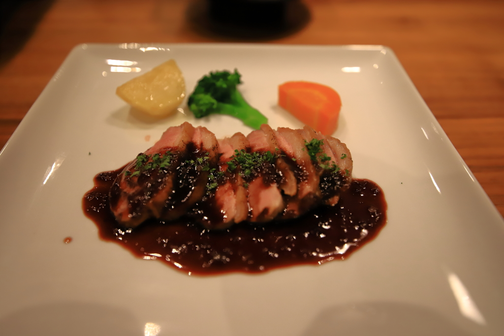 鴨のローストビーフ