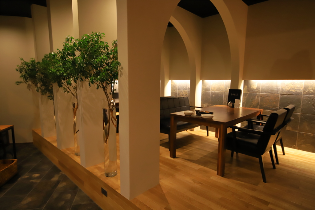 オシャレなイタリアン料理店
