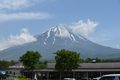 道の駅鳴沢からの富士山