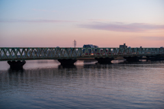 暮れなずむ散歩道〜1