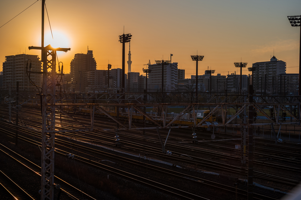 暮れなずむ散歩道〜5