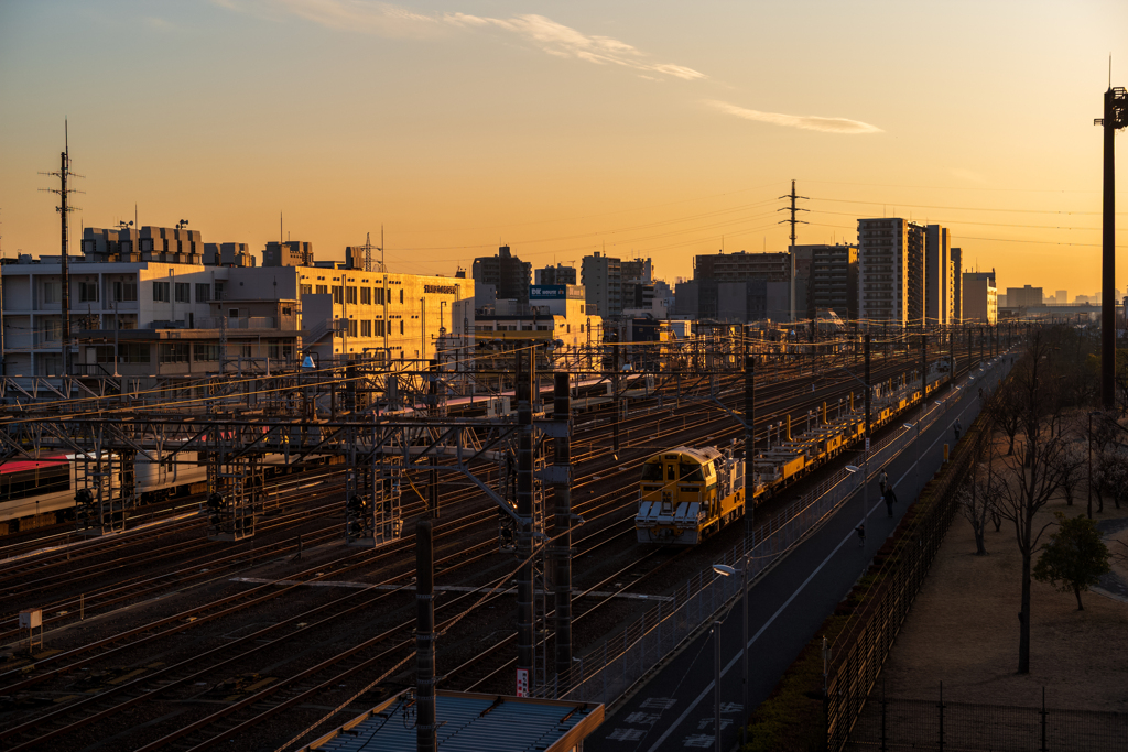 暮れなずむ散歩道〜4
