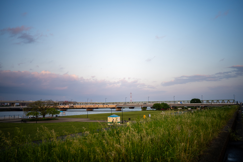 東京荒川土手夕景〜3