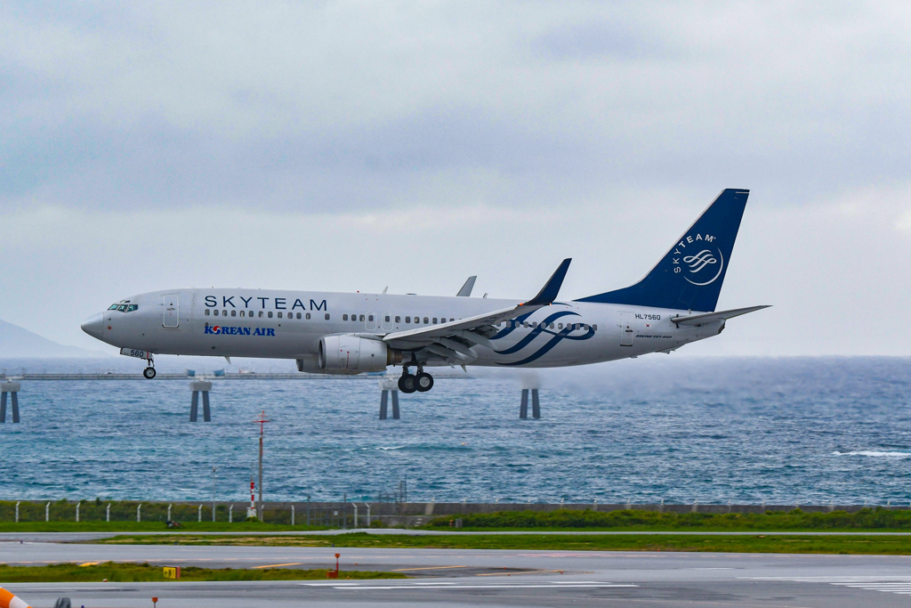 那覇空港③　SKYTEAM　KOREAN AIR