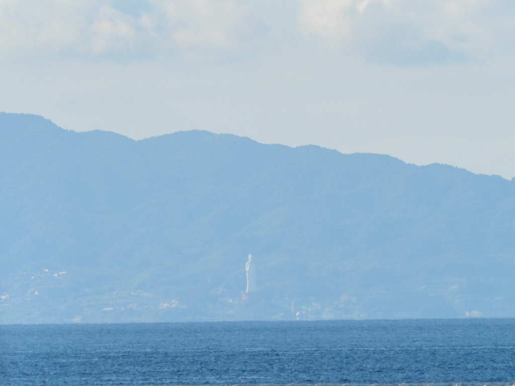 関空からの世界平和大観音像 By たか Id 写真共有サイト Photohito