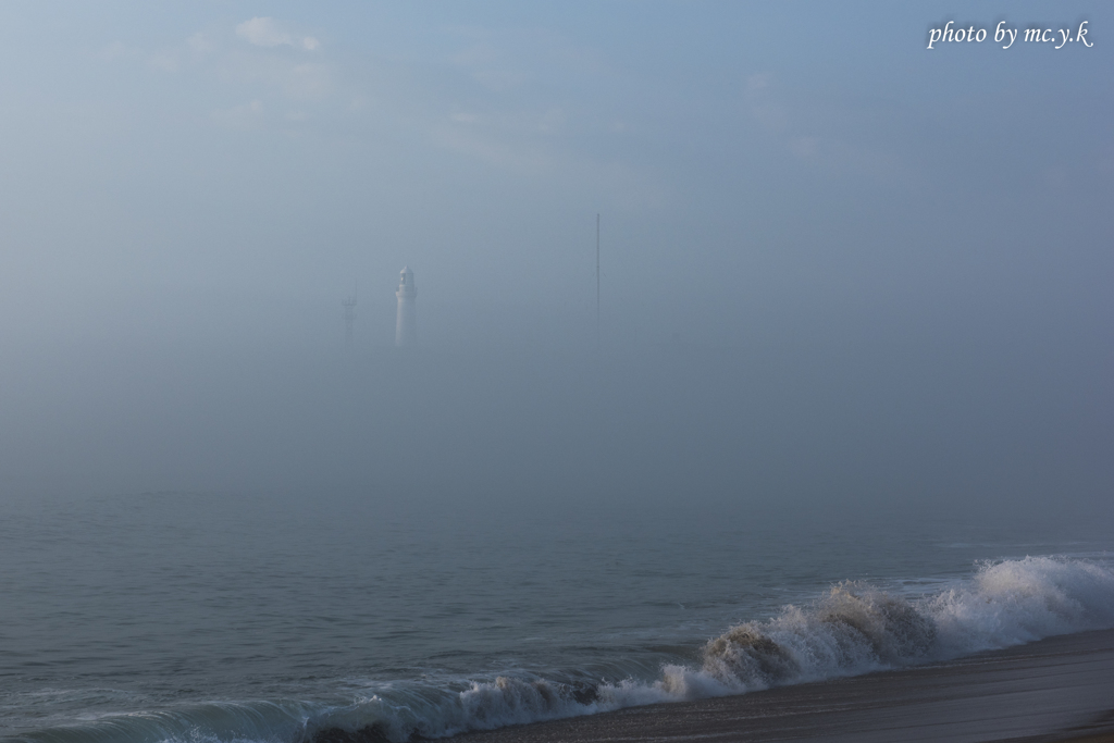 霧に浮かぶ