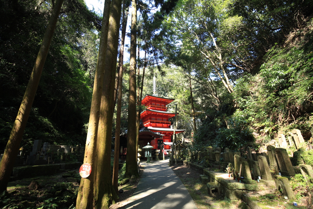 奥の院