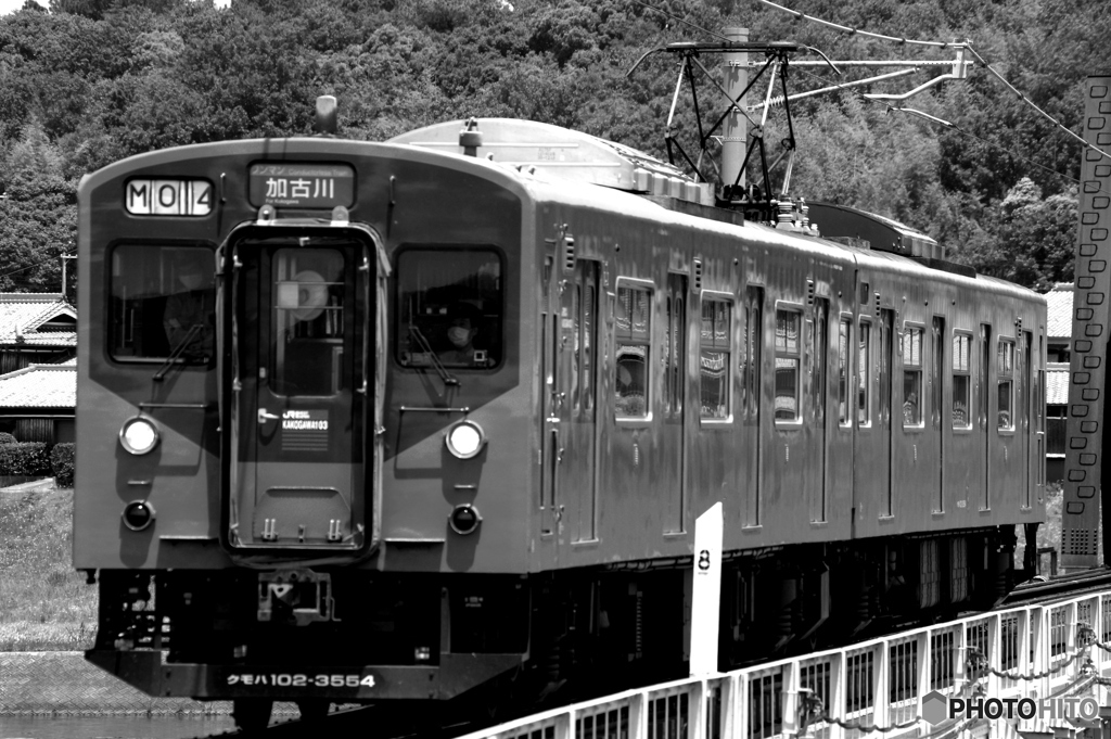 クモハ102