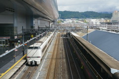 京都駅「平成と大正」