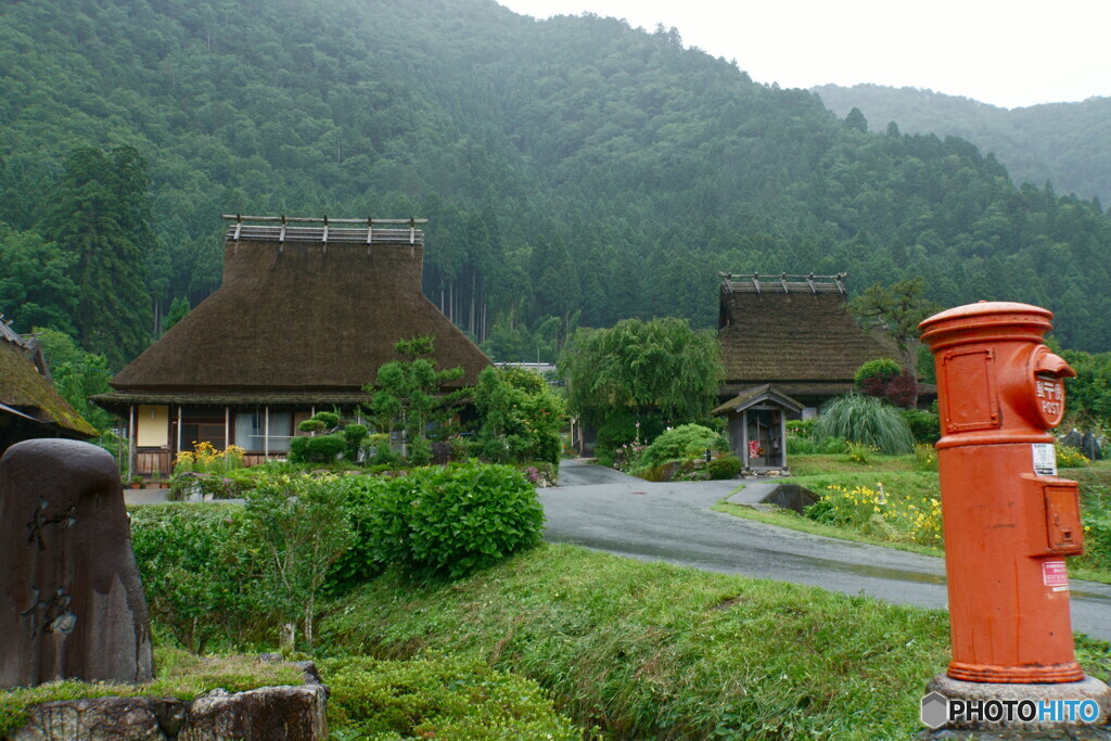 雨の山里