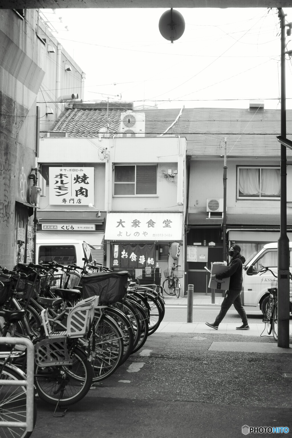 高架下の風景