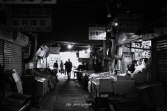 鶴橋高架下の風景