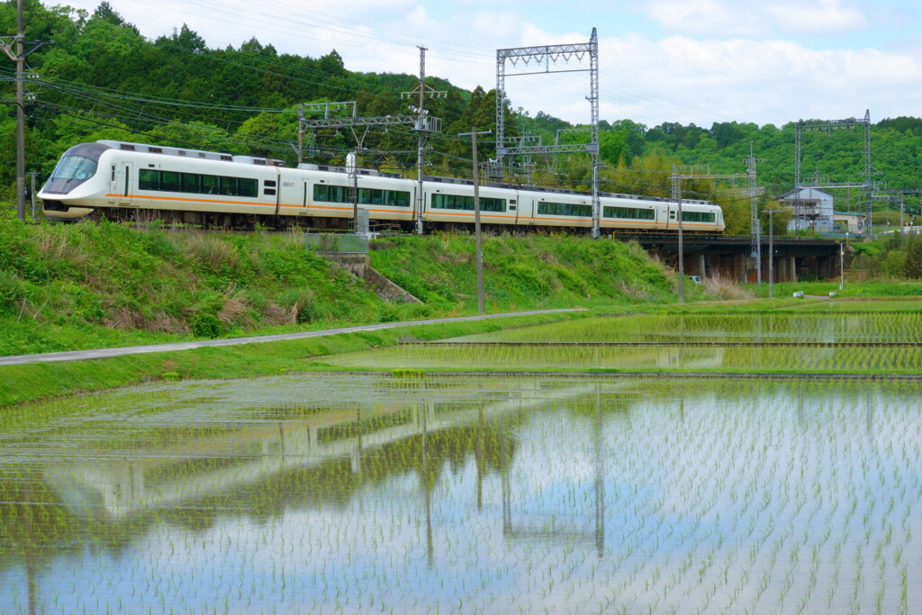 アーバンライナー