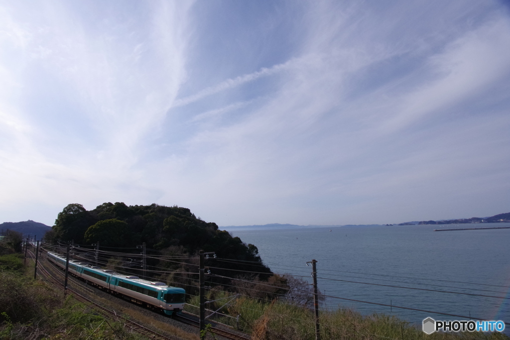 早春の空