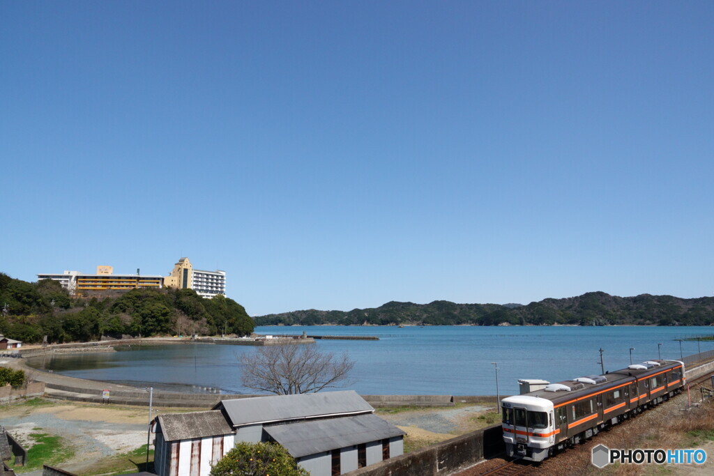 池の裏シーサイド駅