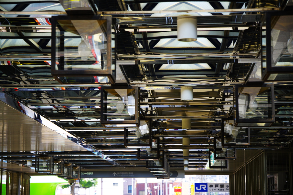 神戸駅「山手地下階段屋根」
