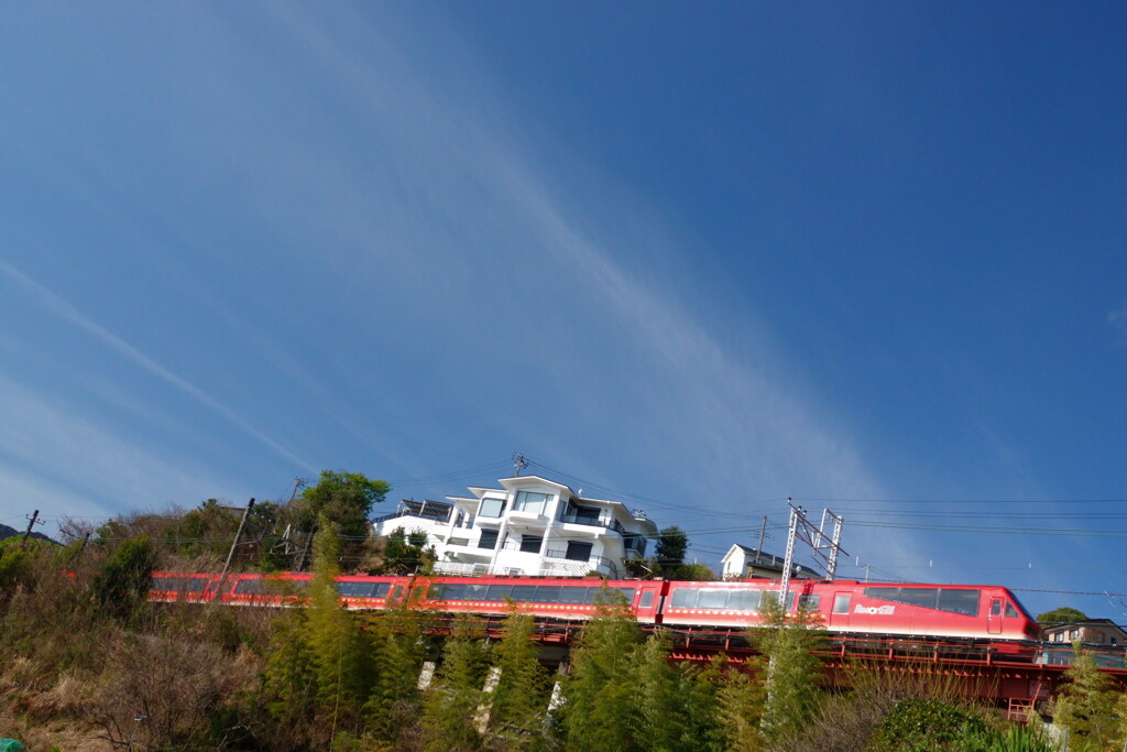 空と金目電車