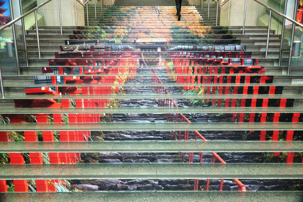階段の貴船神社