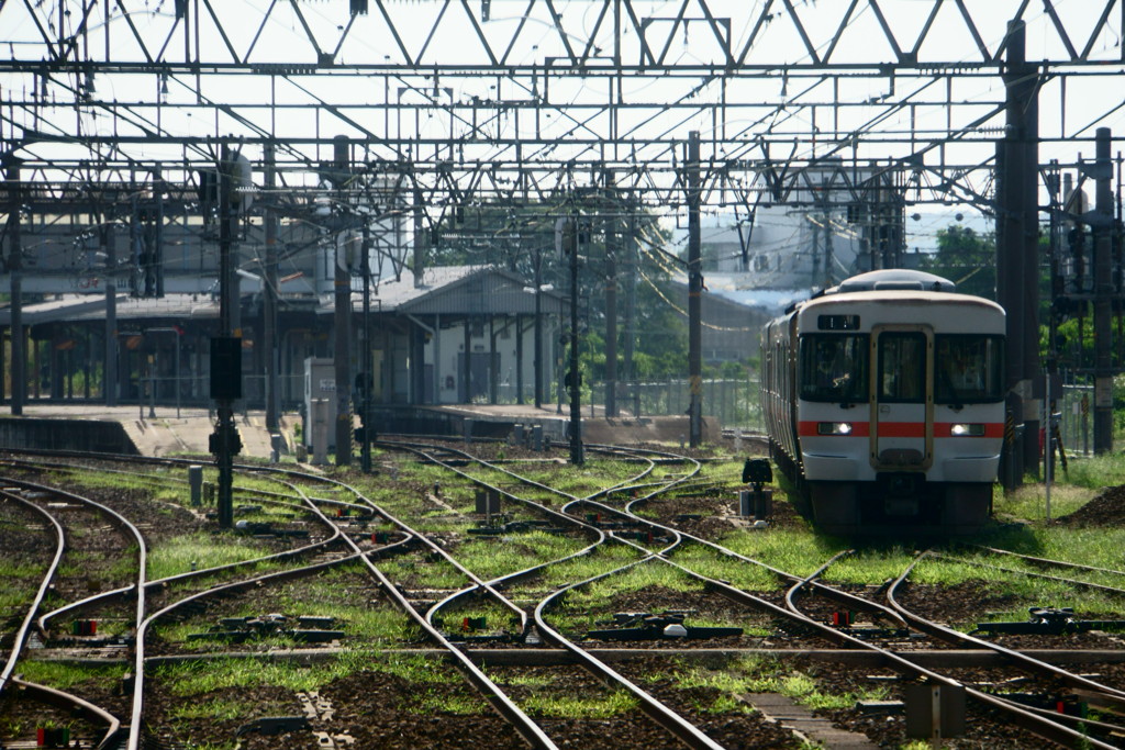 車窓風景「配線」