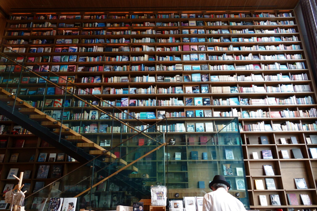 枚方　蔦屋書店