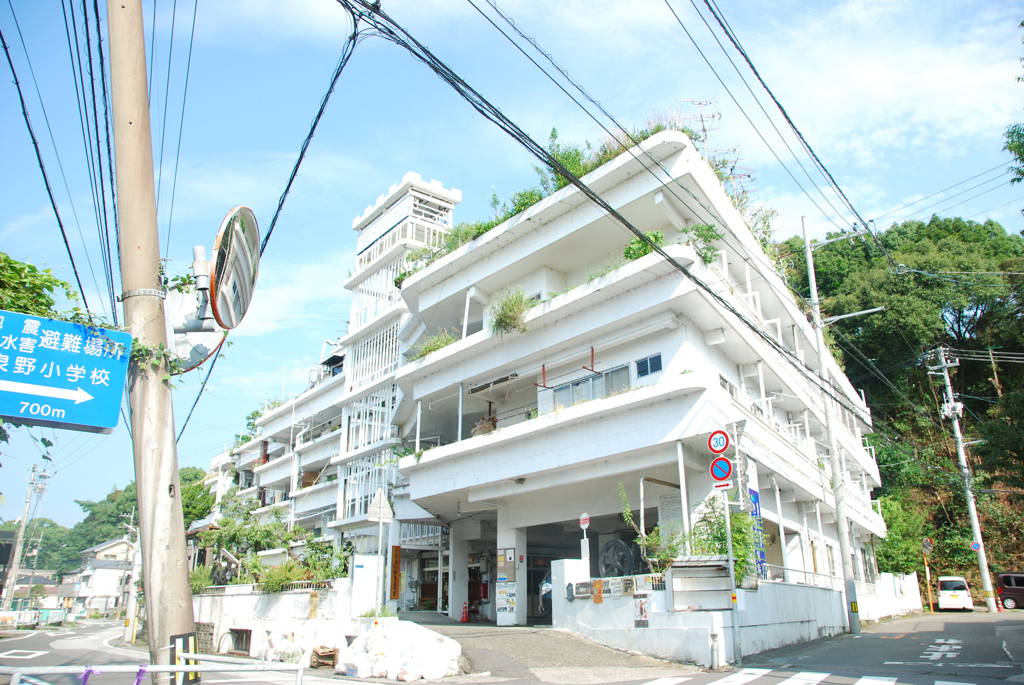 沢田マンション