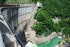 川治ダム