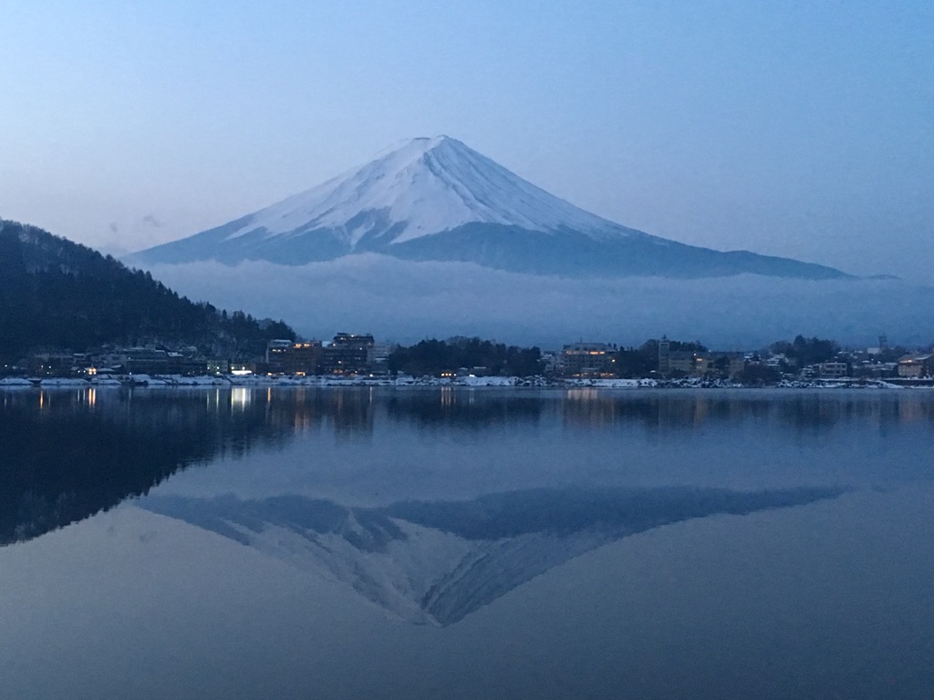逆さ富士