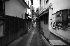 路地