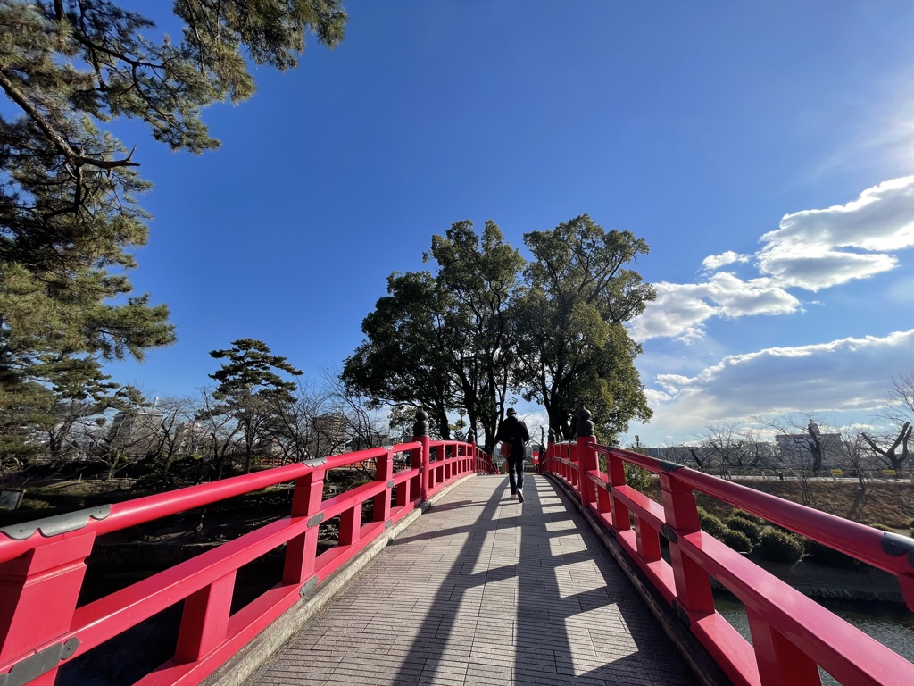 風は冷たくて優しい